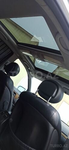 Mercedes E 220 2004, 500,005 km - 2.2 l - Neftçala