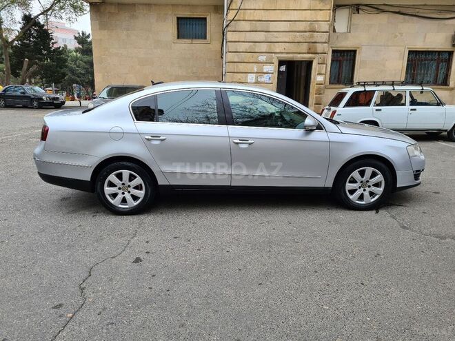 Volkswagen Passat 2005, 442,000 km - 2.0 л - Bakı