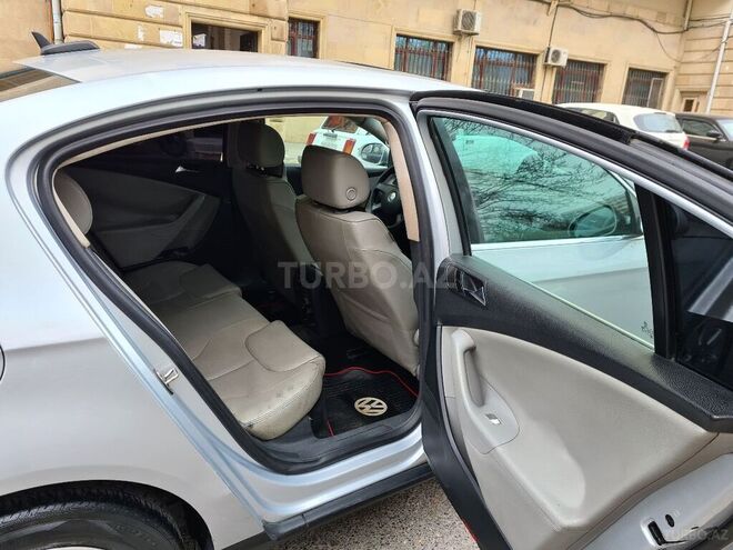 Volkswagen Passat 2005, 442,000 km - 2.0 л - Bakı