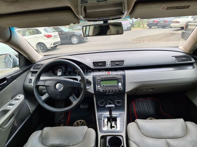 Volkswagen Passat 2005, 442,000 km - 2.0 л - Bakı