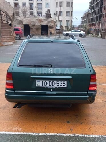 Mercedes E 200 1995, 370,000 km - 2.0 l - Bakı