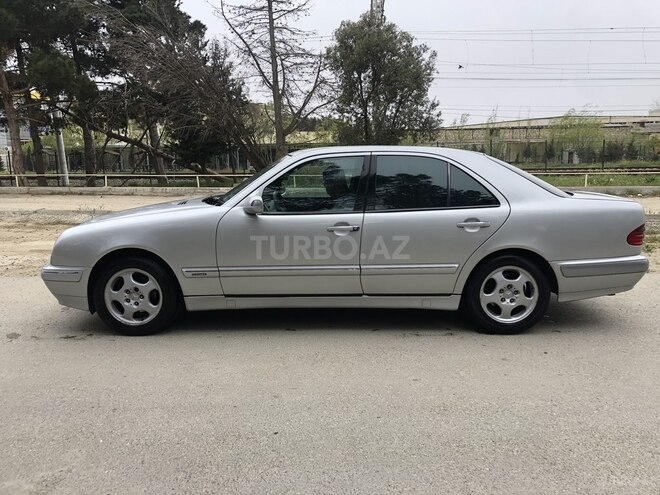 Mercedes E 230 1997, 306,234 km - 2.3 л - Bakı