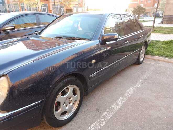 Mercedes E 230 1997, 300,000 km - 2.3 л - Bakı