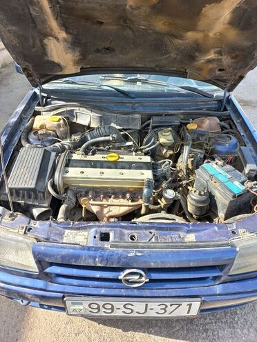 Opel Astra 1996, 359,674 km - 1.8 л - Cəlilabad