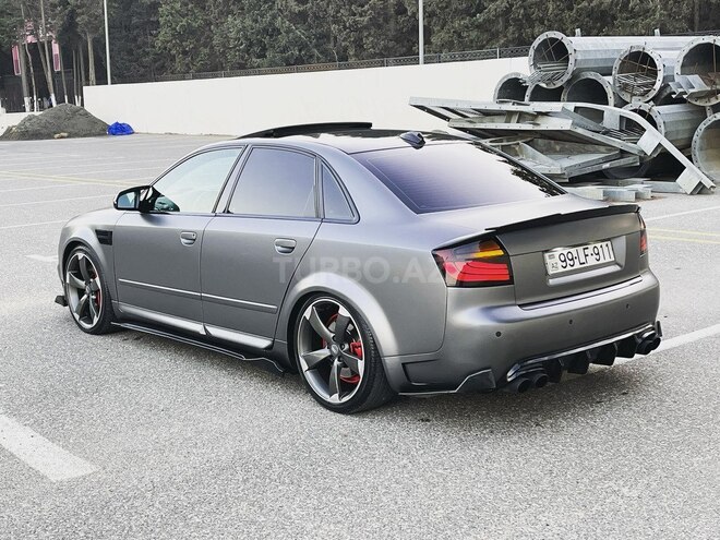 Audi  2004, 267,000 km - 4.2 л - Sumqayıt