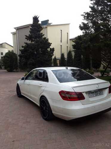 Mercedes E 220 2009, 299,850 km - 2.2 l - Bakı