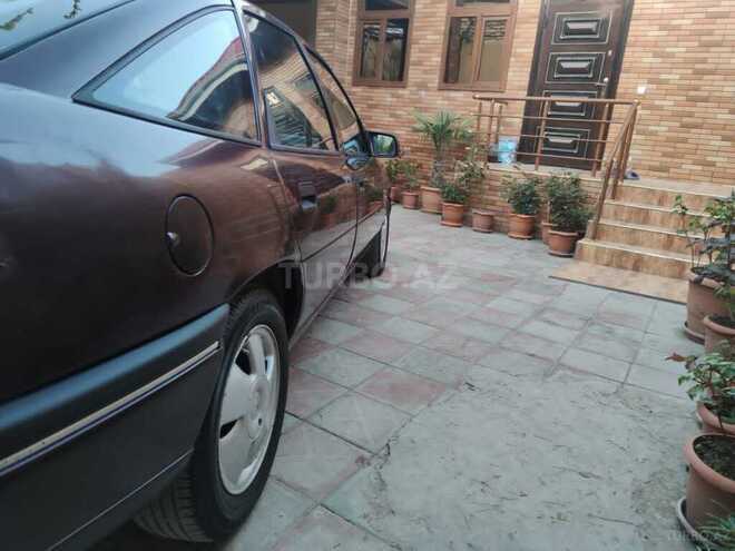 Opel Vectra 1995, 368,214 km - 2.0 l - Bakı