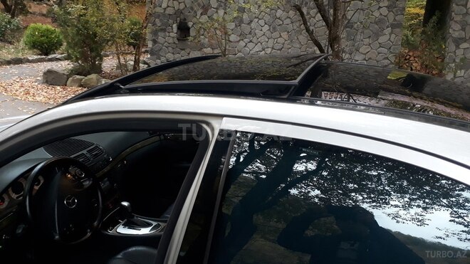 Mercedes E 240 2002, 305,000 km - 2.4 l - Oğuz