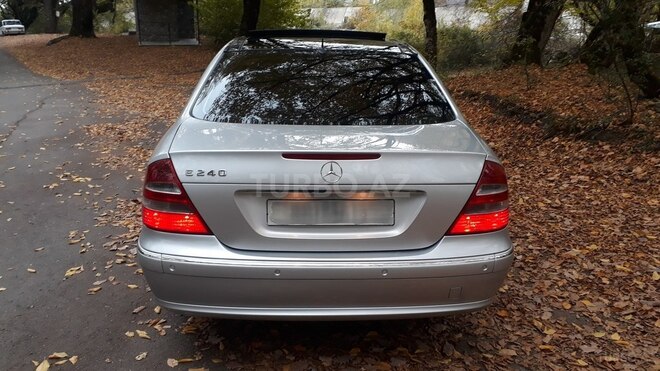 Mercedes E 240 2002, 305,000 km - 2.4 l - Oğuz