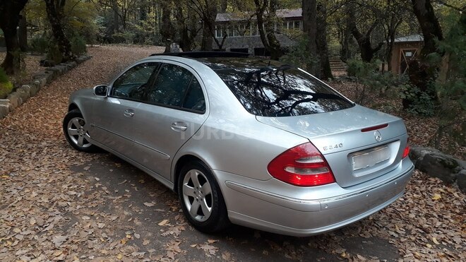 Mercedes E 240 2002, 305,000 km - 2.4 l - Oğuz