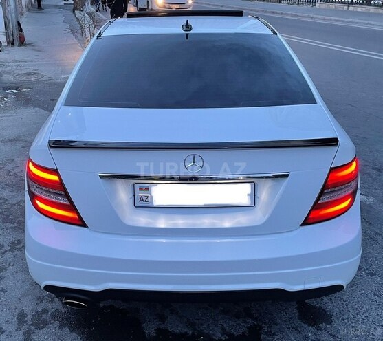 Mercedes C 250 2013, 135,000 km - 1.8 l - Bakı