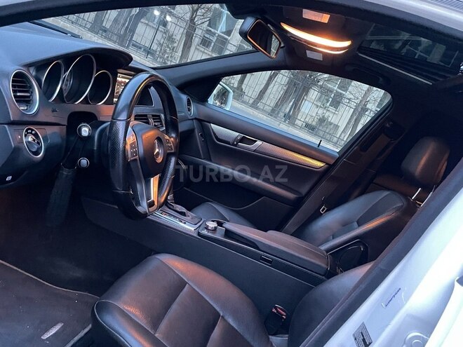 Mercedes C 250 2013, 135,000 km - 1.8 l - Bakı