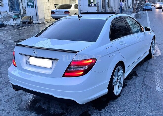 Mercedes C 250 2013, 135,000 km - 1.8 l - Bakı