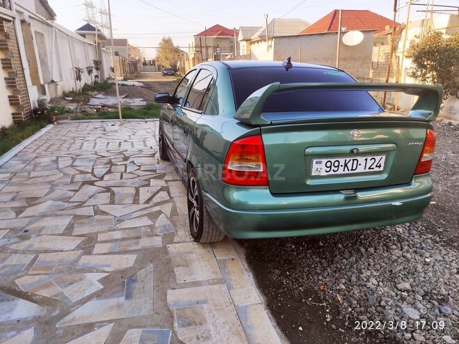 Opel Astra 1998, 240,000 km - 1.6 l - Bakı