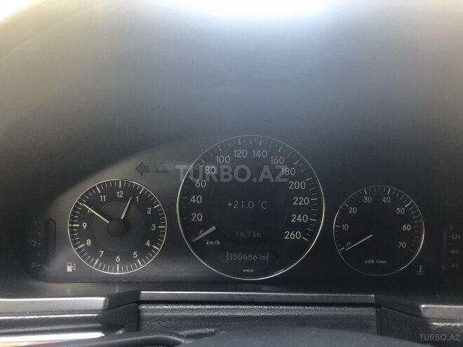 Mercedes E 320 2002, 350,686 km - 3.2 l - Bakı