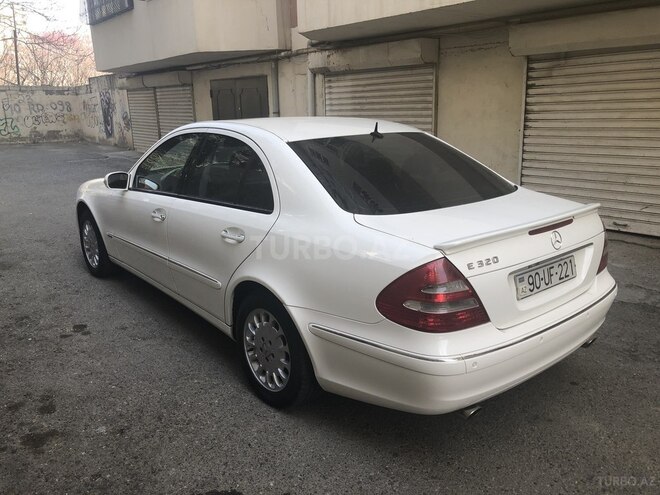 Mercedes E 320 2002, 350,686 km - 3.2 l - Bakı