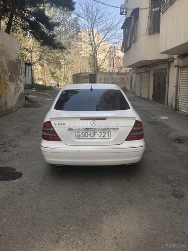 Mercedes E 320 2002, 350,686 km - 3.2 l - Bakı