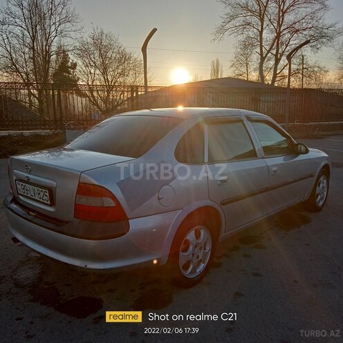 Opel Astra 1997, 325,000 km - 1.6 l - İsmayıllı