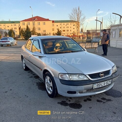 Opel Astra 1997, 325,000 km - 1.6 l - İsmayıllı