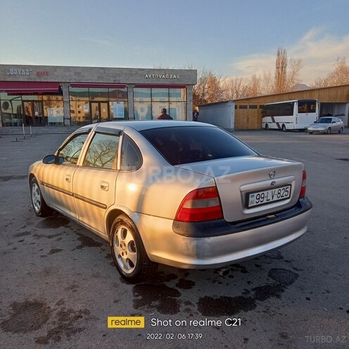 Opel Astra 1997, 325,000 km - 1.6 l - İsmayıllı