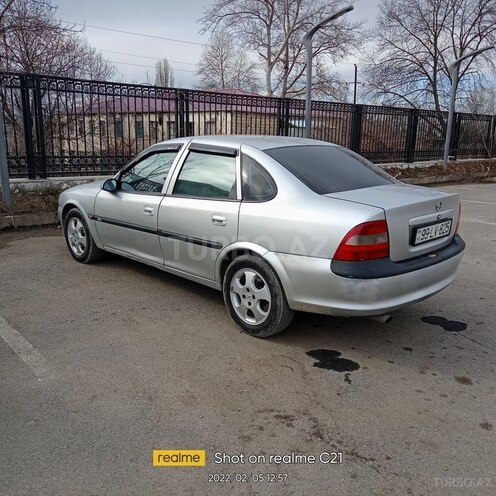 Opel Astra 1997, 325,000 km - 1.6 l - İsmayıllı