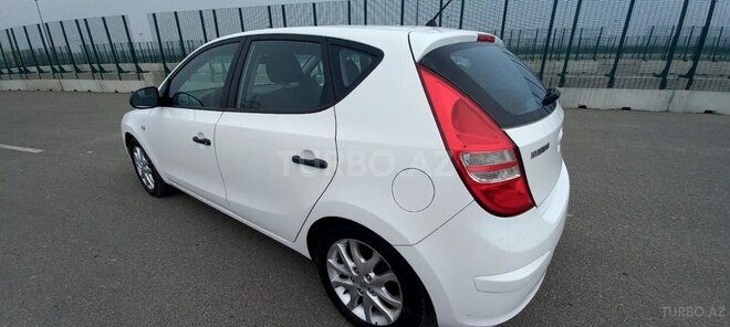 Hyundai i30 2009, 185,633 km - 1.4 l - Bakı