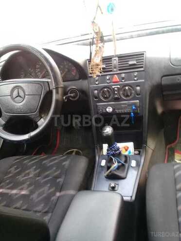 Mercedes C 220 1997, 800,000 km - 2.2 l - Neftçala