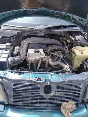 Mercedes C 220 1997, 800,000 km - 2.2 l - Neftçala