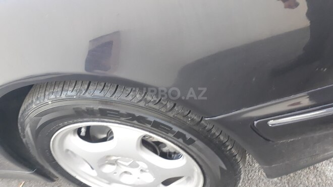 Mercedes E 220 1999, 358,800 km - 2.2 l - Bakı