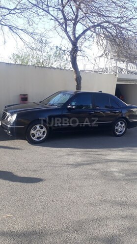 Mercedes E 220 1999, 358,800 km - 2.2 l - Bakı
