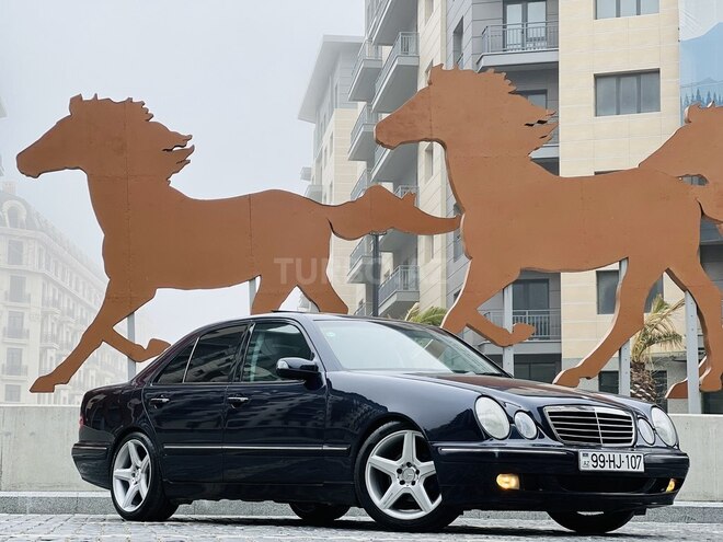 Mercedes E 240 2001, 214,567 km - 2.4 л - Bakı