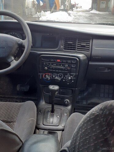 Opel Vectra 1997, 300,000 km - 1.8 l - Daşkəsən