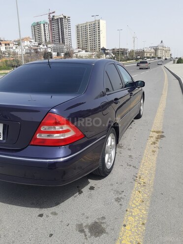 Mercedes C 240 2001, 269,500 km - 2.6 l - Bakı