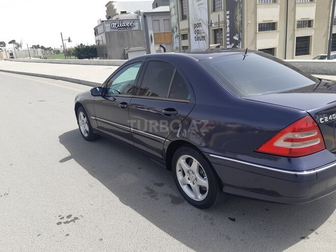Mercedes C 240 2001, 269,500 km - 2.6 l - Bakı