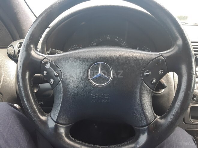 Mercedes C 240 2001, 269,500 km - 2.6 l - Bakı