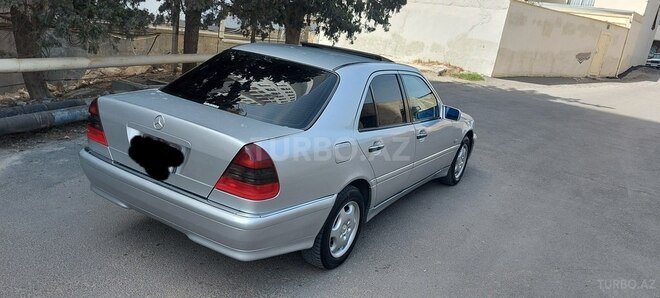 Mercedes C 200 2000, 314,000 km - 2.0 l - Bakı