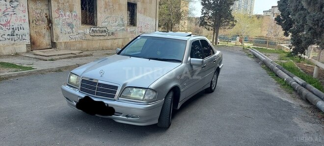 Mercedes C 200 2000, 314,000 km - 2.0 l - Bakı