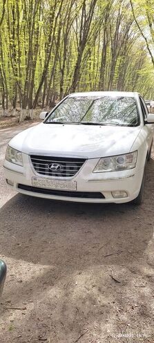 Hyundai Sonata 2009, 390,000 km - 2.4 l - Quba