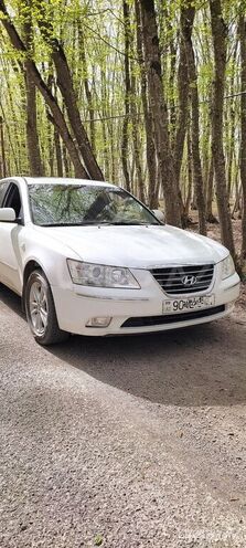 Hyundai Sonata 2009, 390,000 km - 2.4 l - Quba