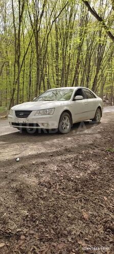 Hyundai Sonata 2009, 390,000 km - 2.4 l - Quba