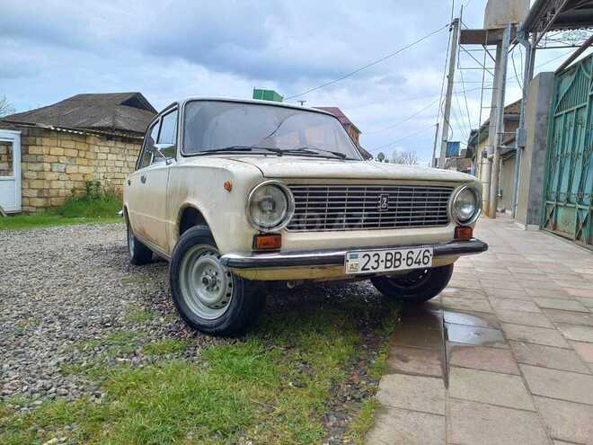 LADA (VAZ) 21011 1973, 176,000 km - 1.6 л - Cəlilabad