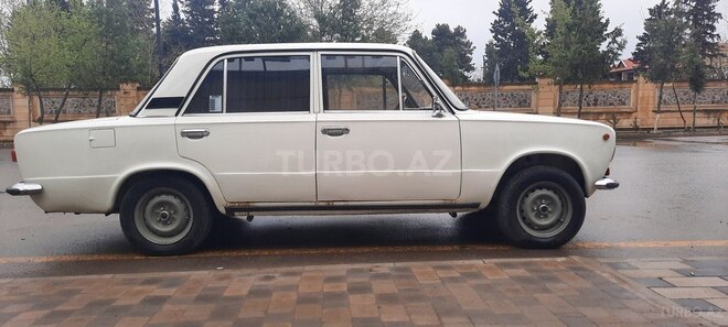 LADA (VAZ) 21011 1973, 176,000 km - 1.6 л - Cəlilabad