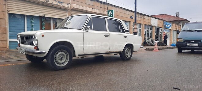 LADA (VAZ) 21011 1973, 176,000 km - 1.6 л - Cəlilabad