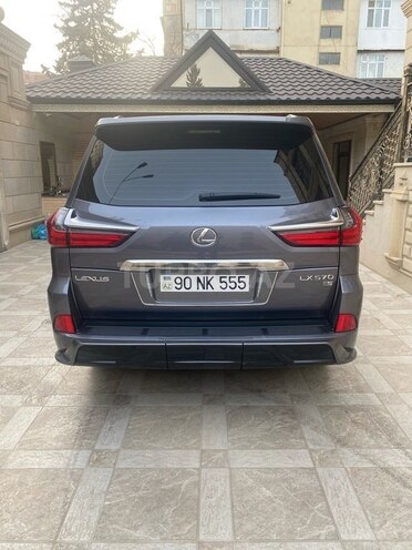 Lexus LX 570 2016, 88,000 km - 5.7 l - Bakı