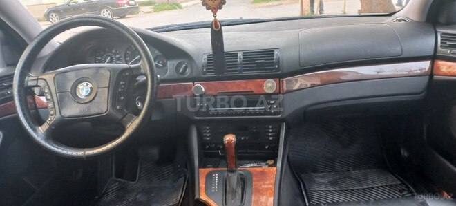 BMW 528 1998, 265,000 km - 2.8 l - Şirvan