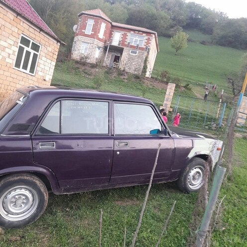 LADA (VAZ) 2107 2001, 251,590 km - 1.6 l - Yardımlı