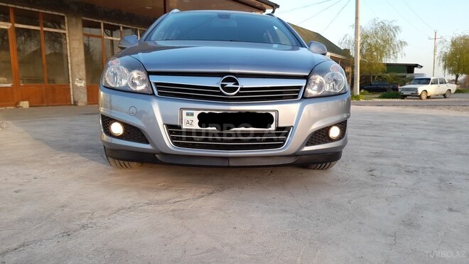 Opel Astra 2010, 141,000 km - 1.4 l - Xaçmaz