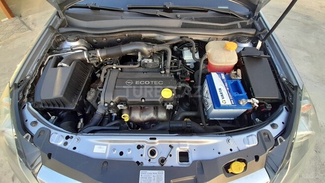 Opel Astra 2010, 141,000 km - 1.4 l - Xaçmaz