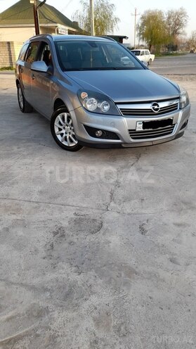Opel Astra 2010, 141,000 km - 1.4 l - Xaçmaz