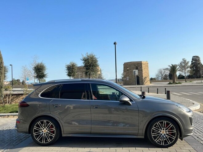 Porsche Cayenne GTS 2015, 88,000 km - 3.6 l - Bakı